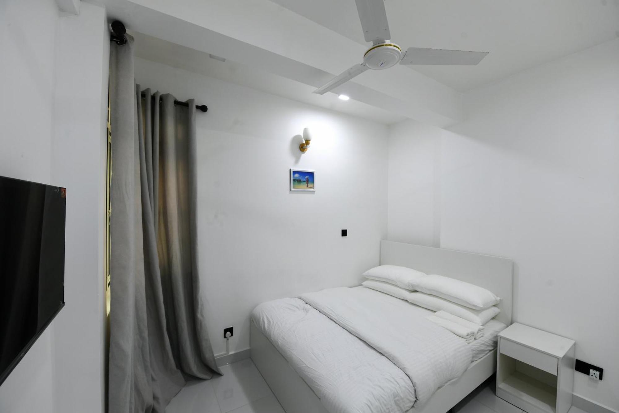 Seaview Apartment By Lin Residences Malé Kültér fotó
