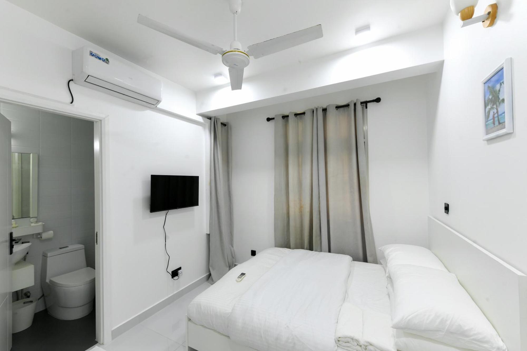 Seaview Apartment By Lin Residences Malé Kültér fotó
